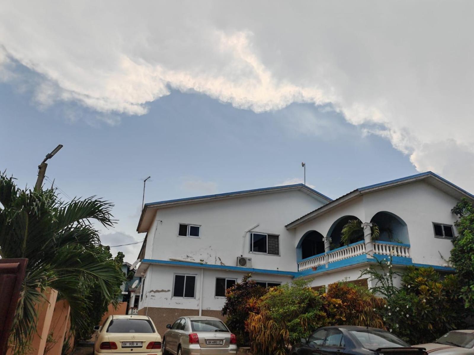 Elizz Guest House Janman 外观 照片