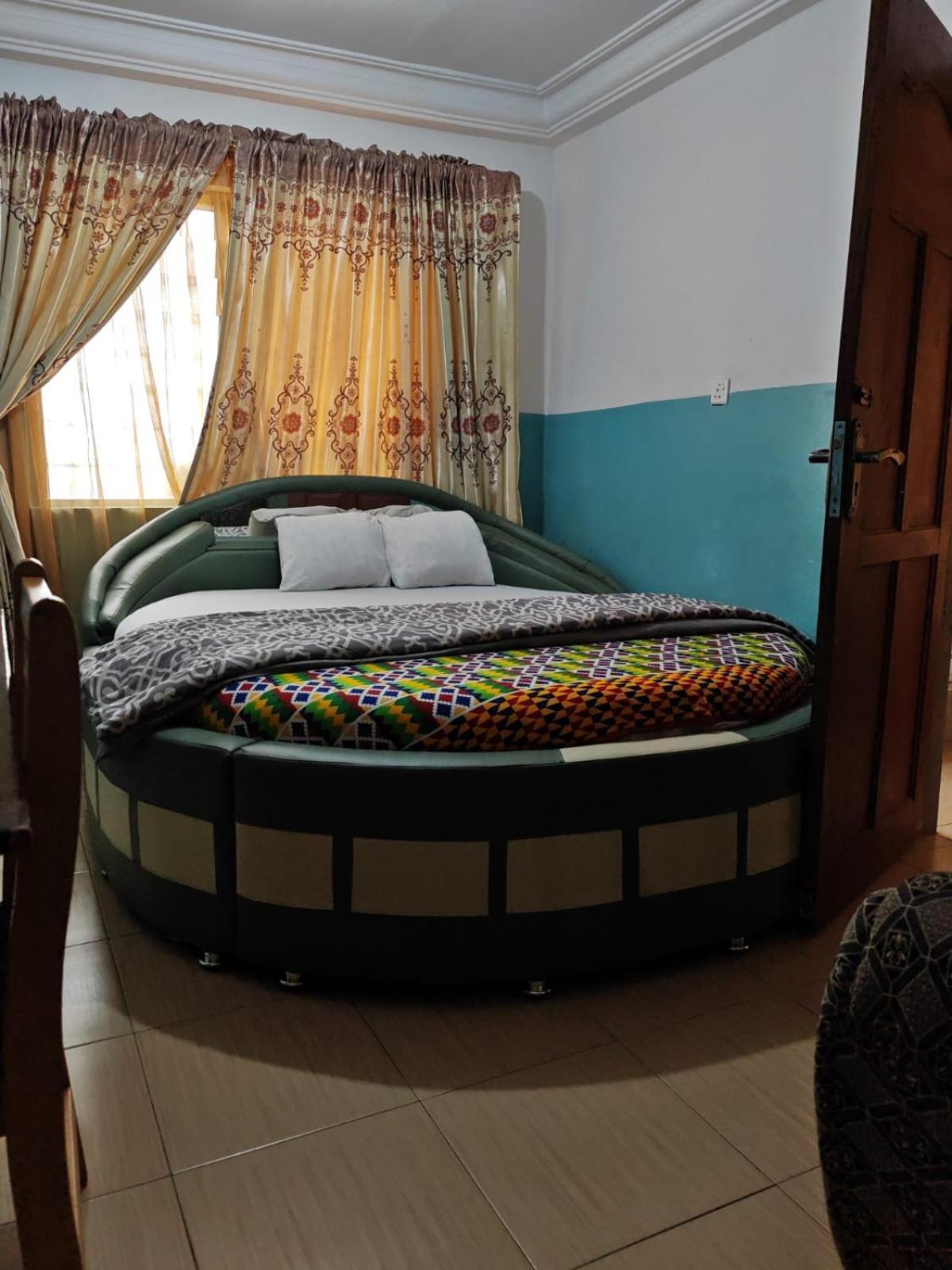 Elizz Guest House Janman 外观 照片